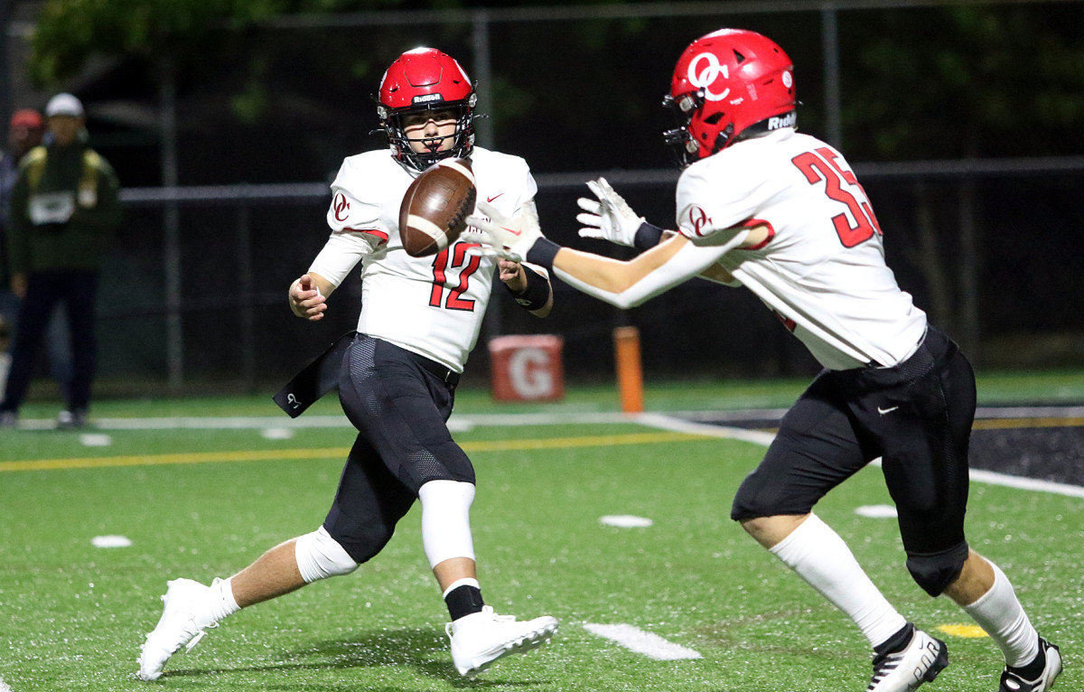 a Oregon City Tigard football Oregon September 29 2023 Dan Brood 41